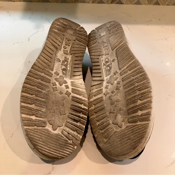 Hey Dude Shoes Wendy Funk Baja Navy Blue Denim Loafer Women's Size 7 - Picture 9 of 9